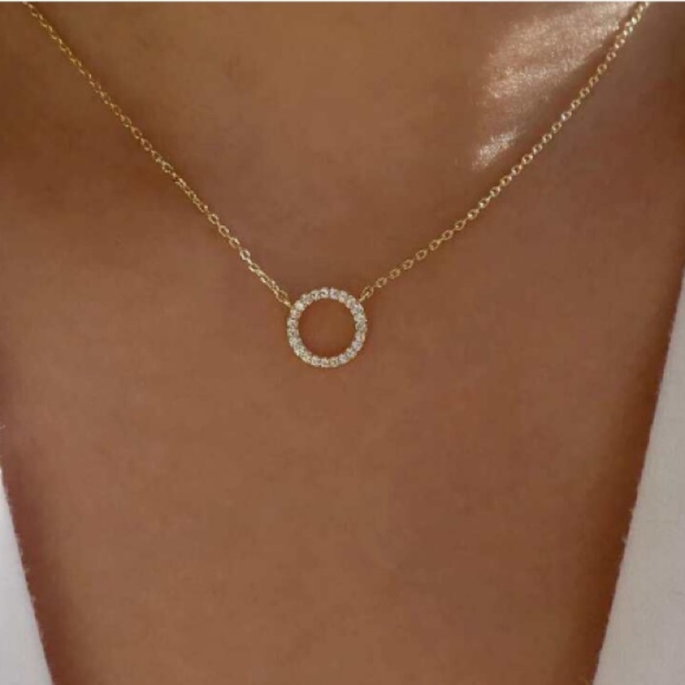 ($2) Rhinestone Ring Necklace - Picture 3 of 6